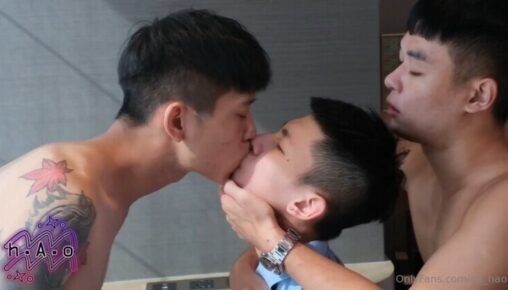 น้องหาว หล่อน่ารักโดนจับข่มขืน เป็นทาสตีนโดนจับเย็ดรัวๆ ก่อนจะโดนซ้อน3ซิ่งน้ำแตก ว่าแต่พี่เขาก็หล่อนะ